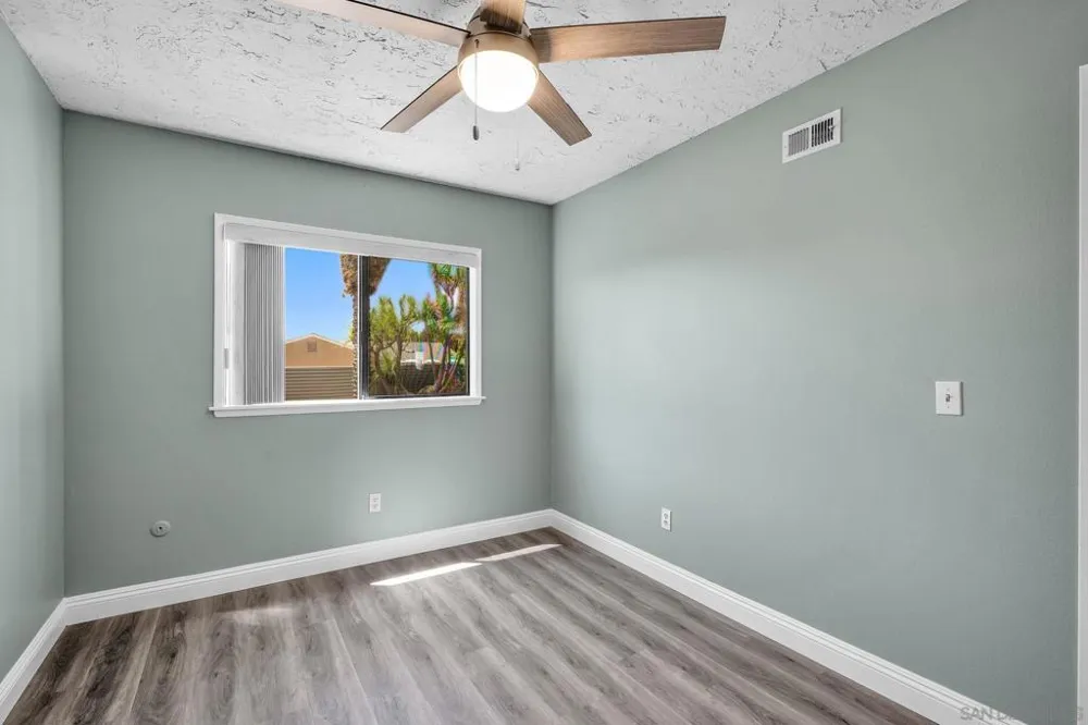 10131 Maple Tree Santee, CA 92071