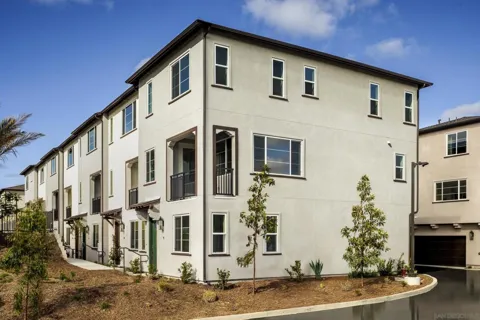 10202 Vista Lusardi unit 2 #Lot 2