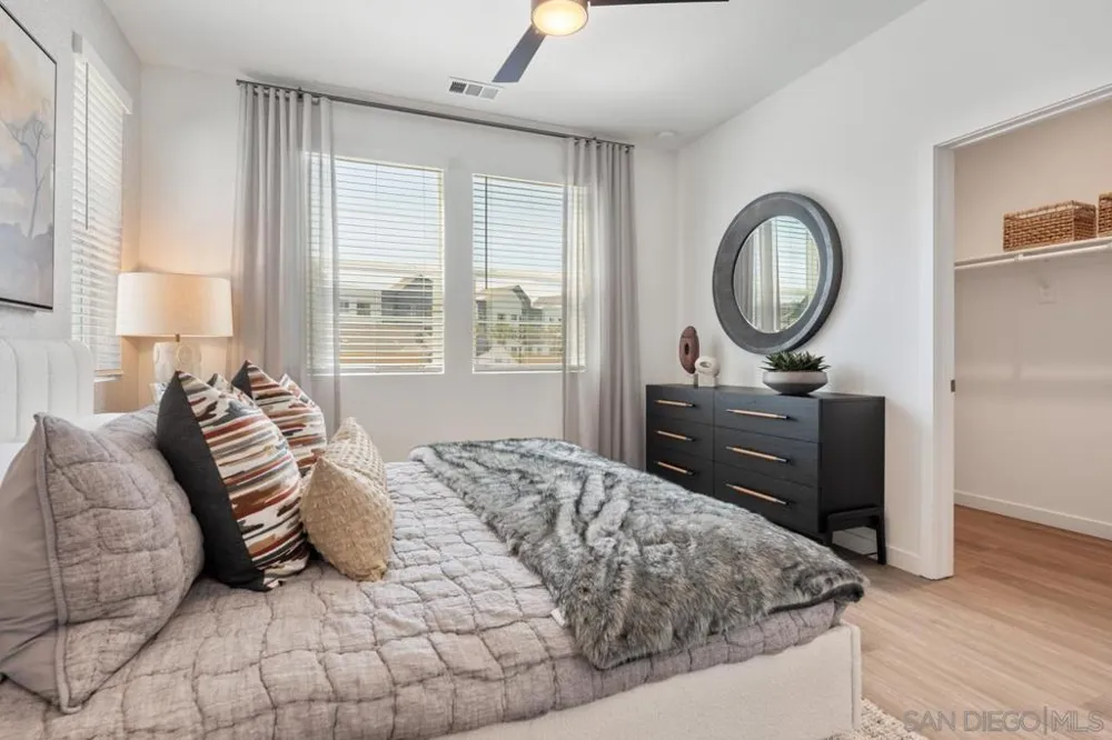 2075 Paseo Belluno #2 Chula Vista, CA 91913