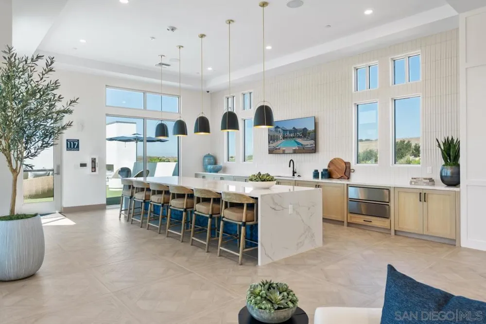 2075 Paseo Belluno #2 Chula Vista, CA 91913