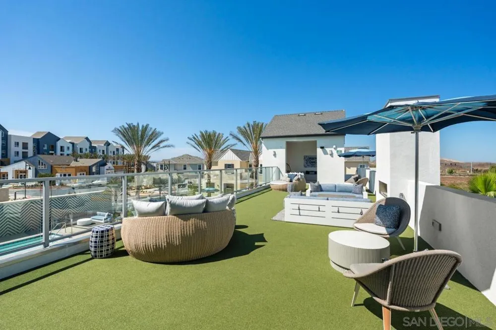 2075 Paseo Belluno #2 Chula Vista, CA 91913