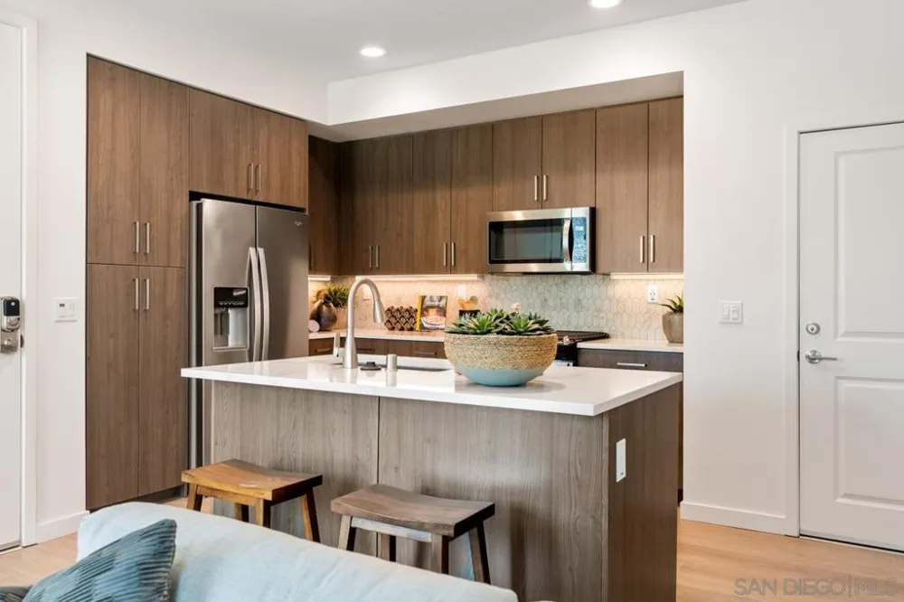 2075 Paseo Belluno #2 Chula Vista, CA 91913