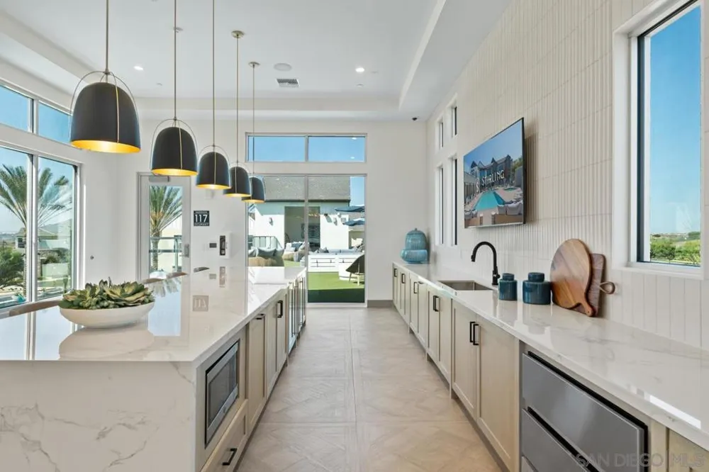 2075 Paseo Belluno #2 Chula Vista, CA 91913