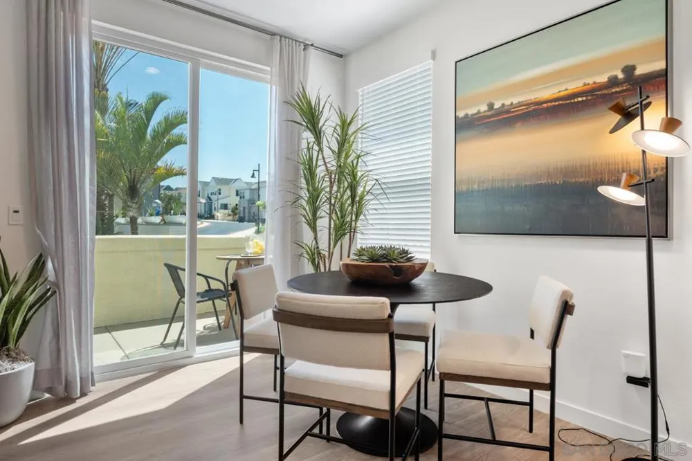 2075 Paseo Belluno #2 Chula Vista, CA 91913