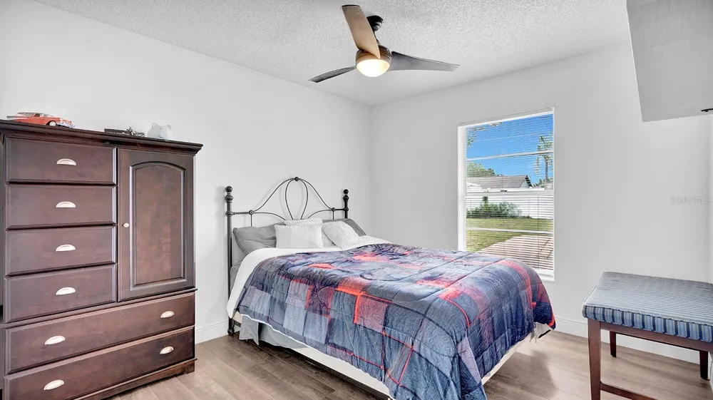 1160 MANITOBA STREET Deltona, FL 32725