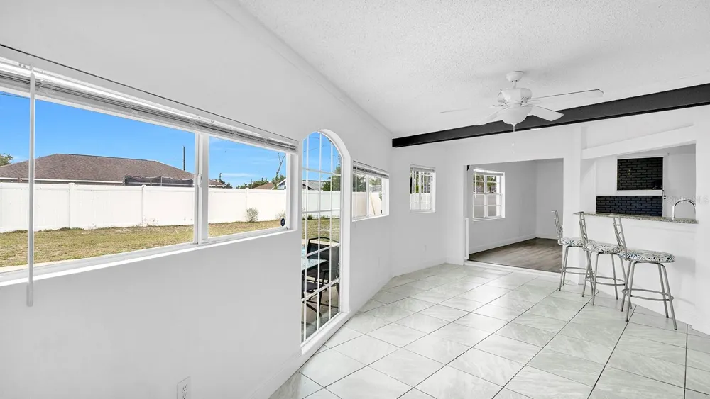 1160 MANITOBA STREET Deltona, FL 32725
