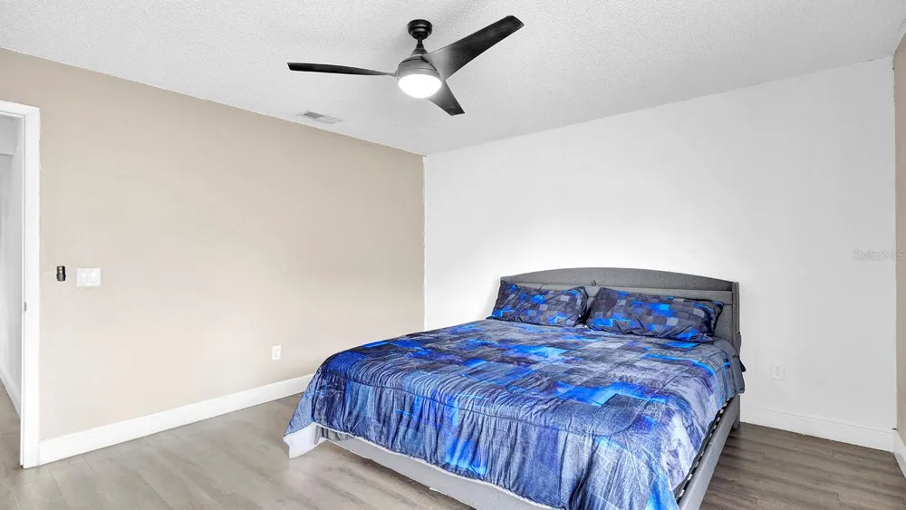 1160 MANITOBA STREET Deltona, FL 32725