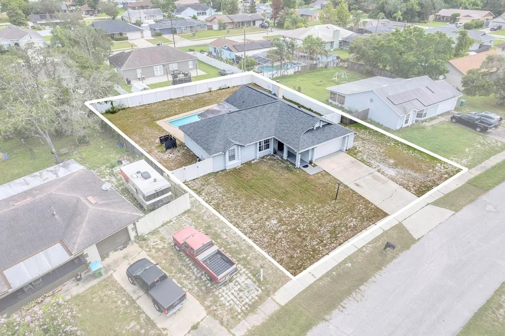 1160 MANITOBA STREET Deltona, FL 32725