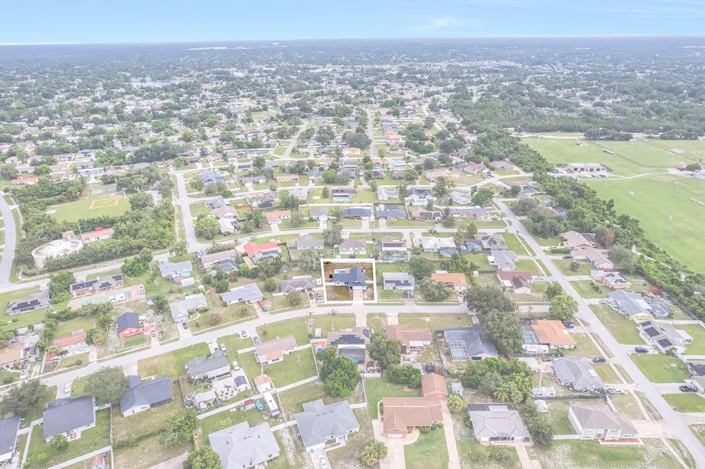 1160 MANITOBA STREET Deltona, FL 32725