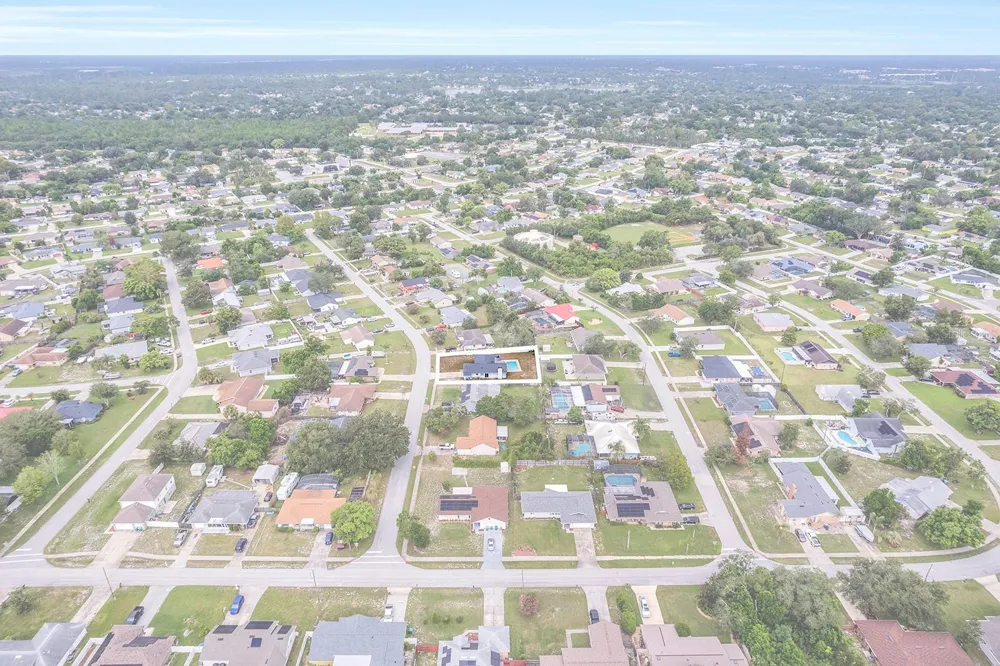 1160 MANITOBA STREET Deltona, FL 32725
