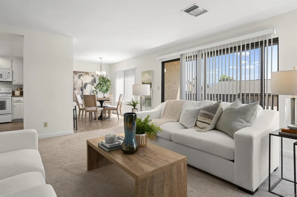 7780 PARKWAY DR #1101 La Mesa, CA 91942