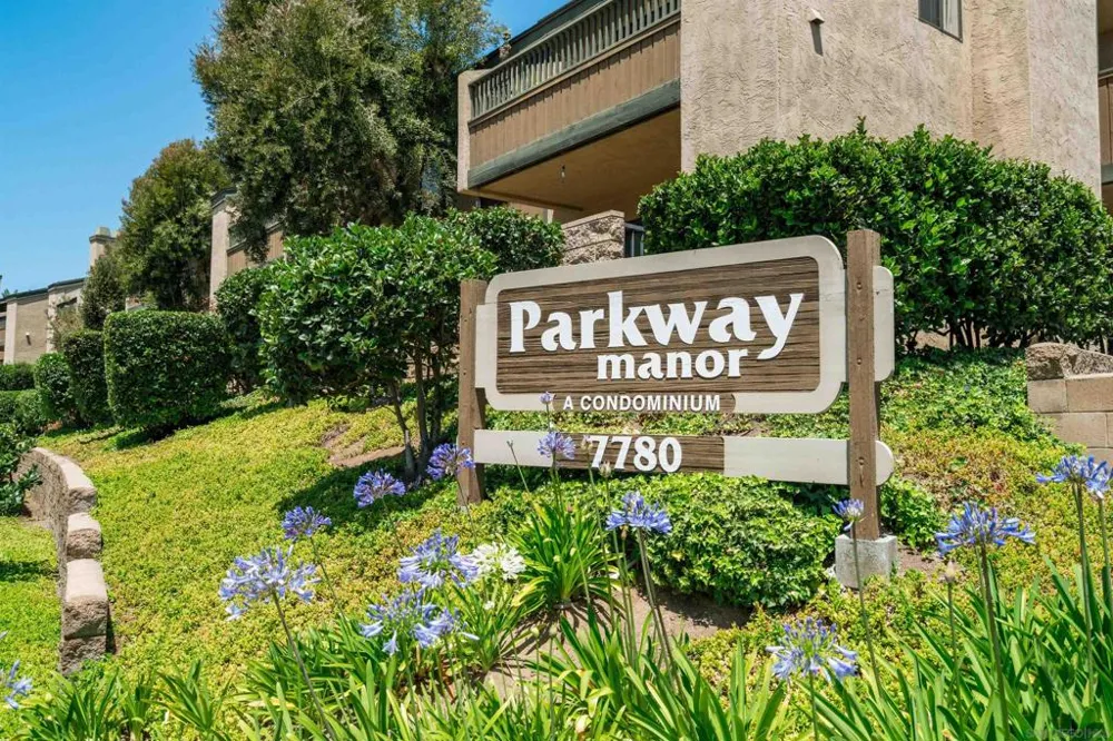 7780 PARKWAY DR #1101 La Mesa, CA 91942