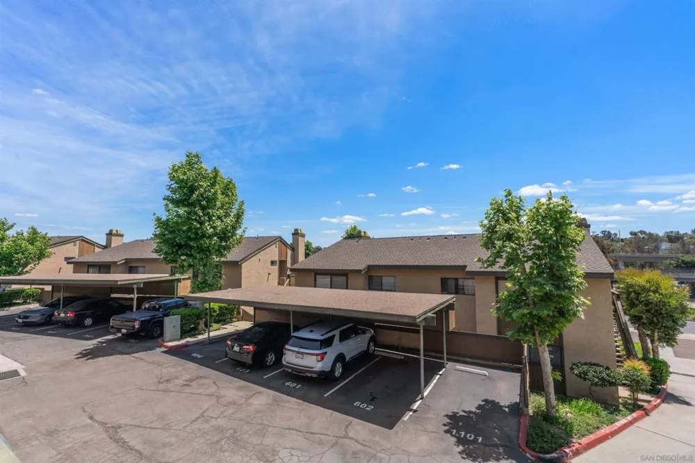 7780 PARKWAY DR #1101 La Mesa, CA 91942