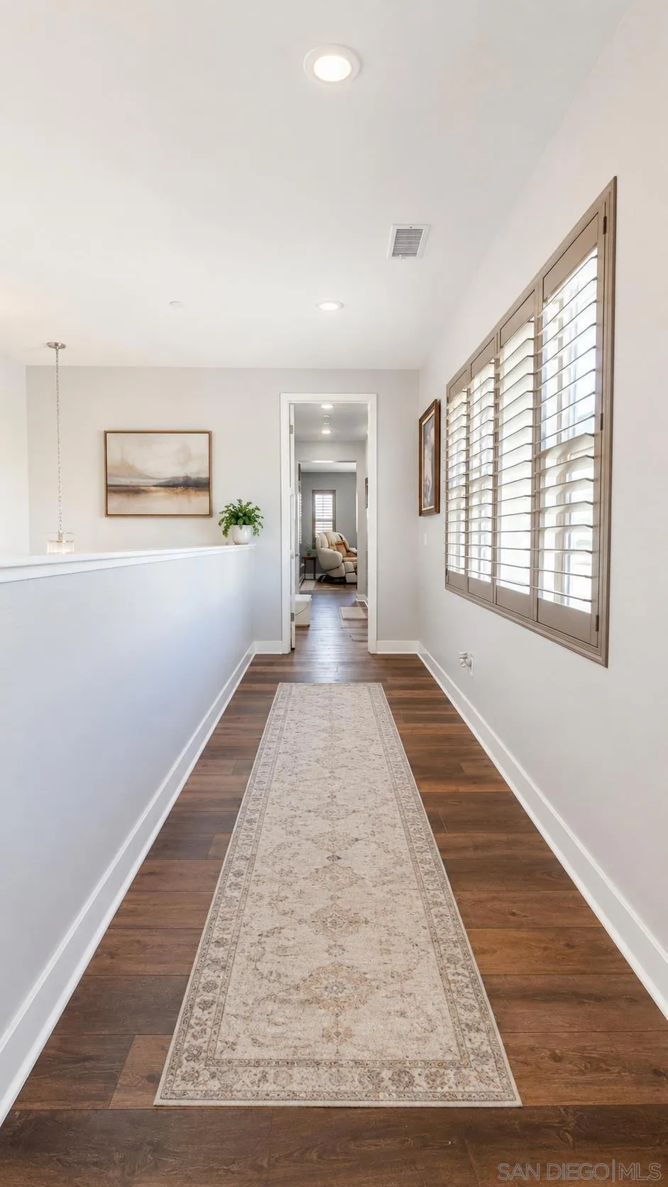 9057 W Bluff Place Santee, CA 92071
