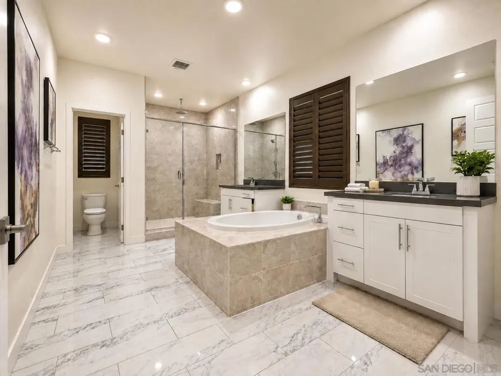 9057 W Bluff Place Santee, CA 92071