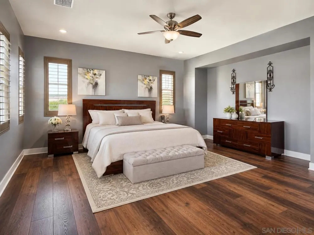 9057 W Bluff Place Santee, CA 92071