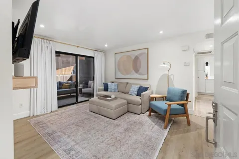 12019 Alta Carmel #279