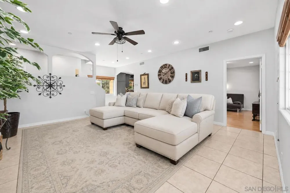 13044 Yerba Valley Way Lakeside, CA 92040