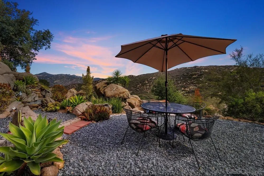 13044 Yerba Valley Way Lakeside, CA 92040