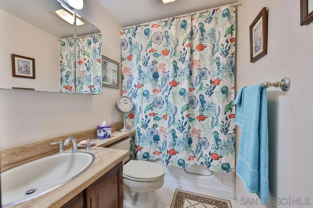 835 D Ave #4 Coronado, CA 92118