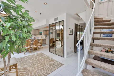 835 D Ave #4
