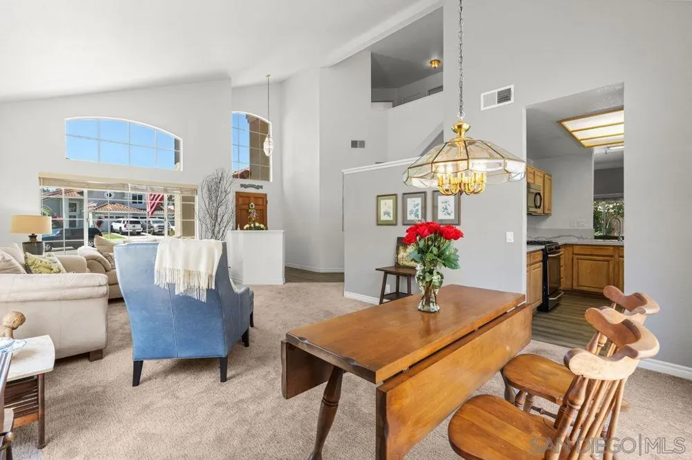 844 Rio Claro Oceanside, CA 92057
