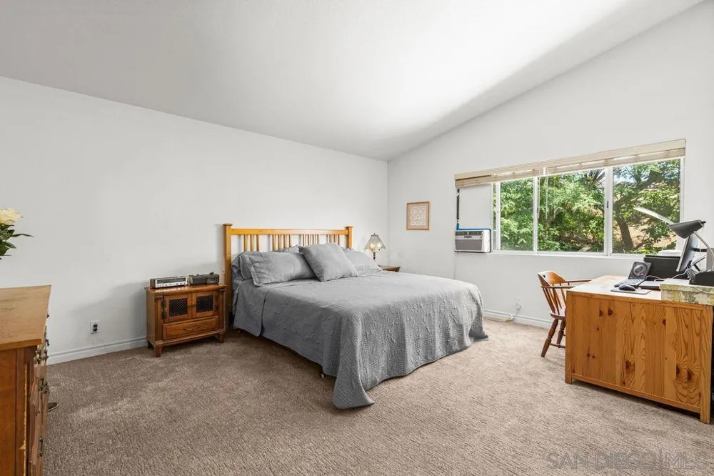 844 Rio Claro Oceanside, CA 92057