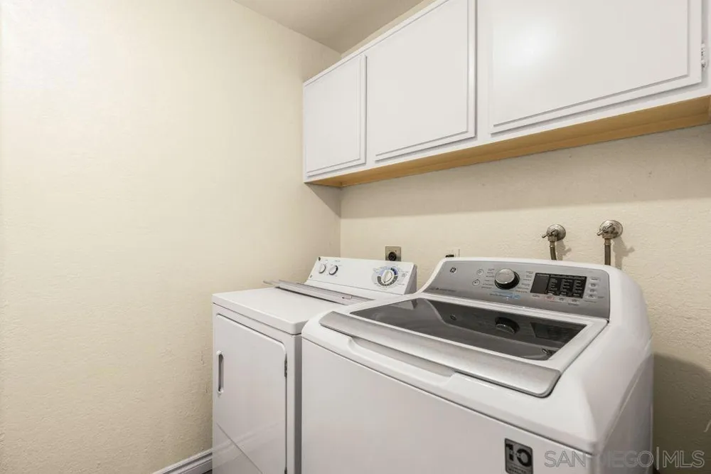 844 Rio Claro Oceanside, CA 92057