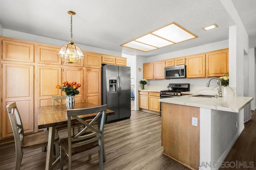 844 Rio Claro Oceanside, CA 92057