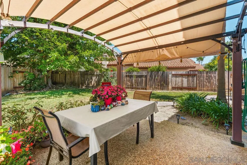 844 Rio Claro Oceanside, CA 92057