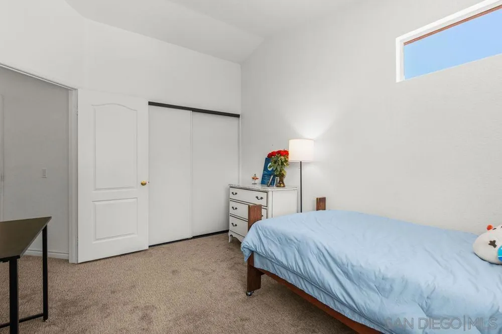 844 Rio Claro Oceanside, CA 92057