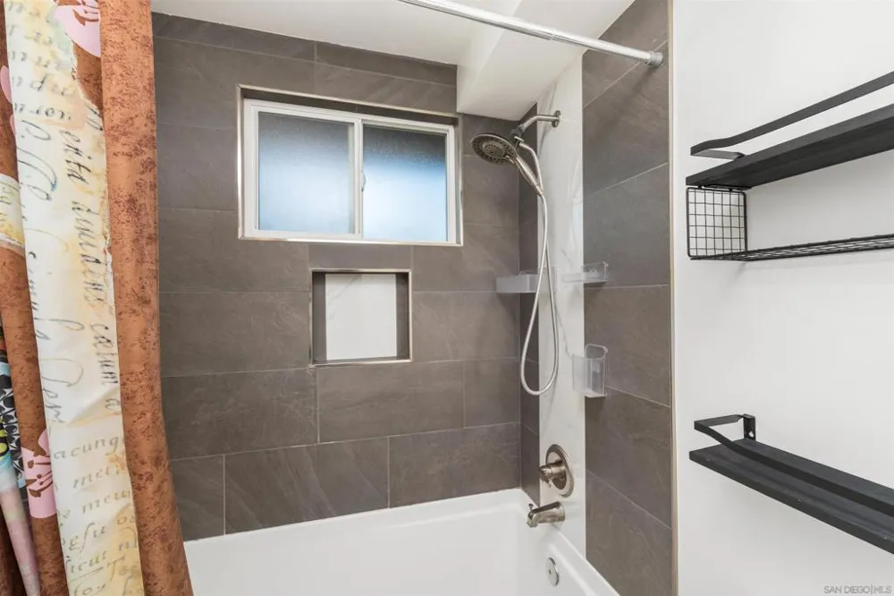 3636 Shawnee San Diego, CA 92117