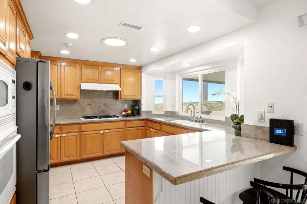 13457 Sohail Street Lakeside, CA 92040