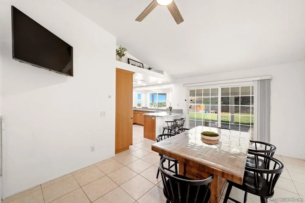 13457 Sohail Street Lakeside, CA 92040