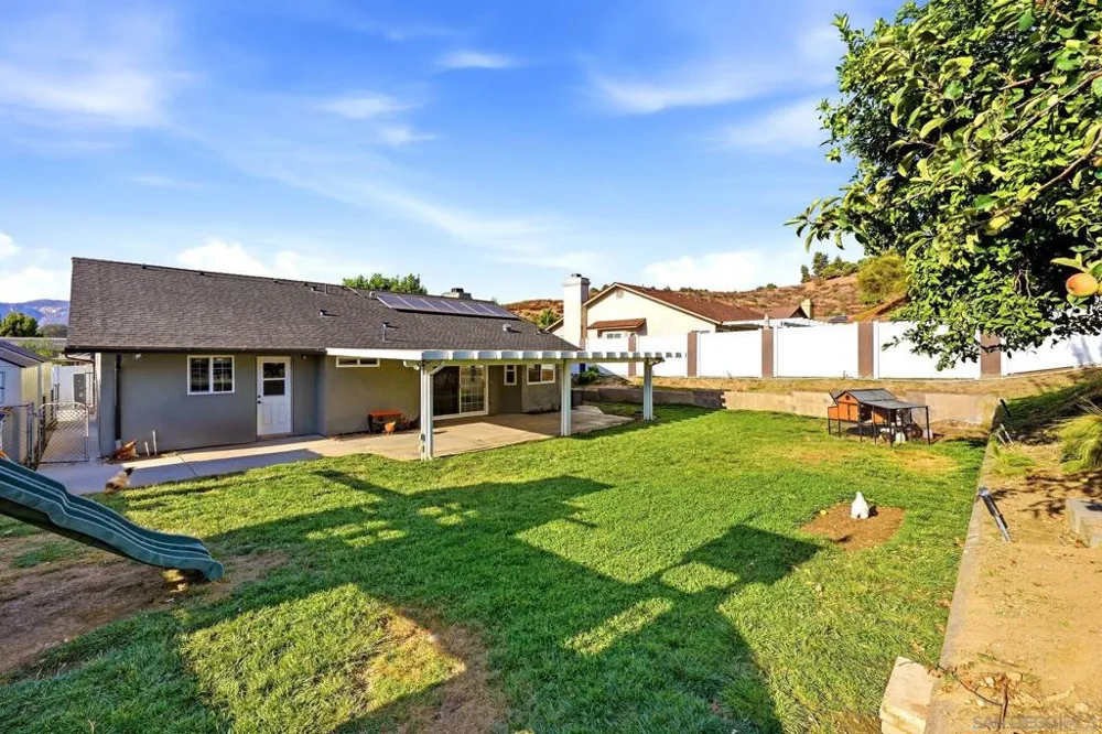 13457 Sohail Street Lakeside, CA 92040