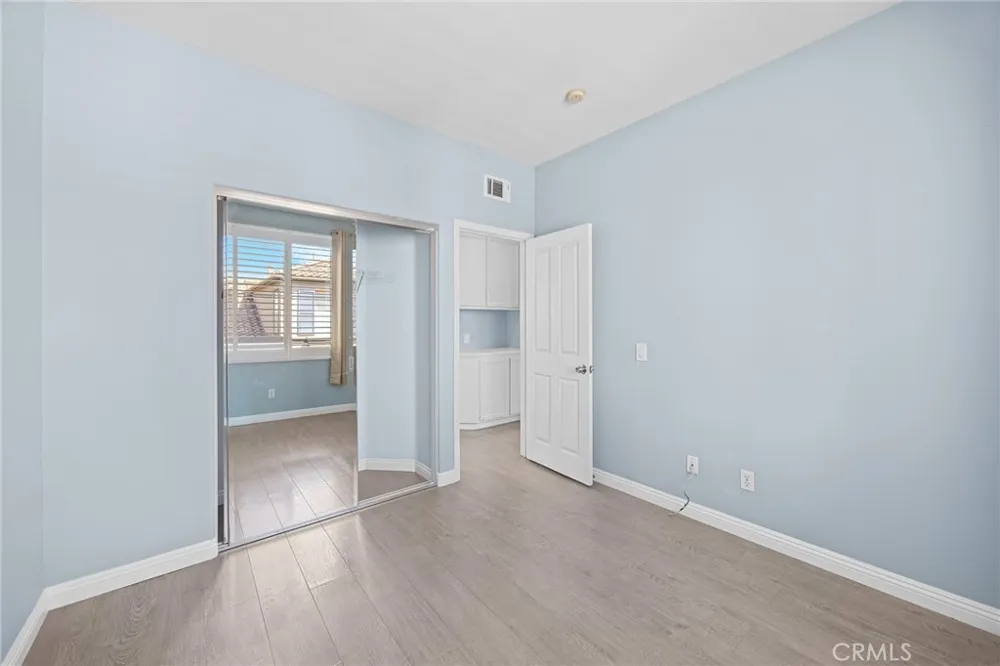 43 Del Carlo Irvine, CA 92606
