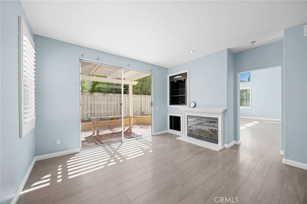 43 Del Carlo Irvine, CA 92606