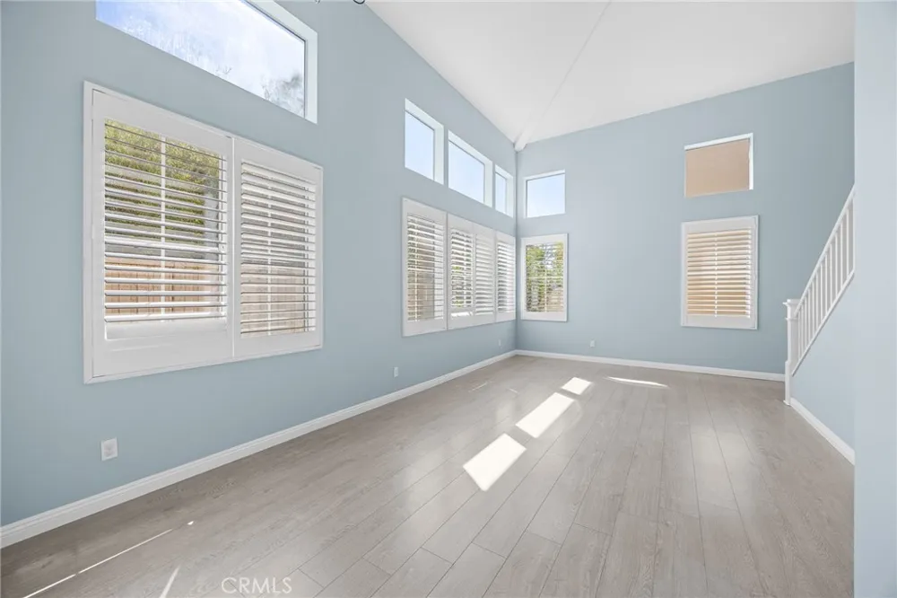 43 Del Carlo Irvine, CA 92606