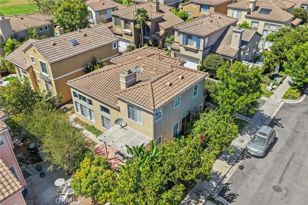 43 Del Carlo Irvine, CA 92606