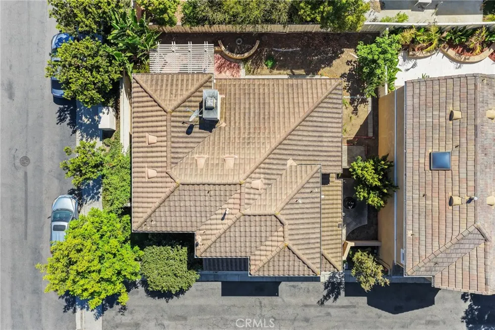 43 Del Carlo Irvine, CA 92606