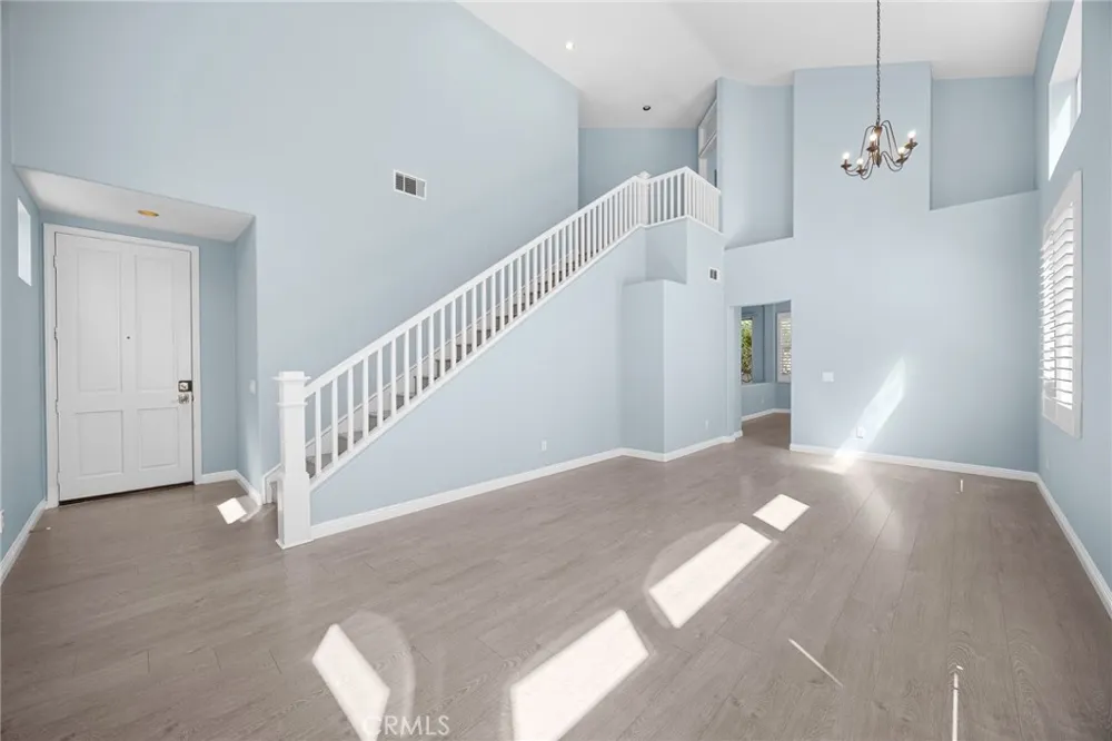 43 Del Carlo Irvine, CA 92606