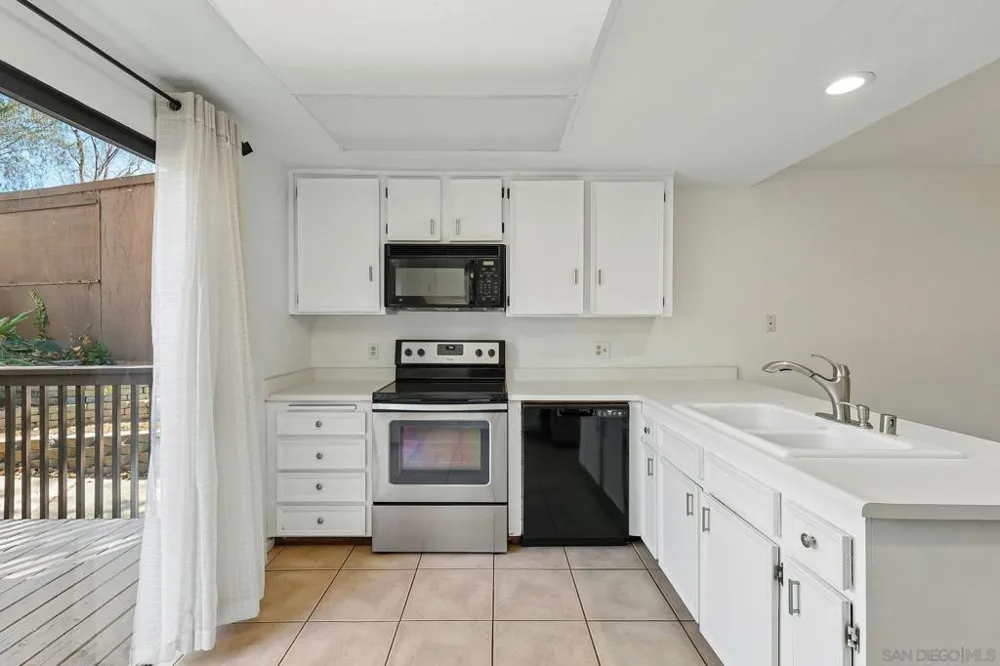15834 Davis Cup Ln Ramona, CA 92065