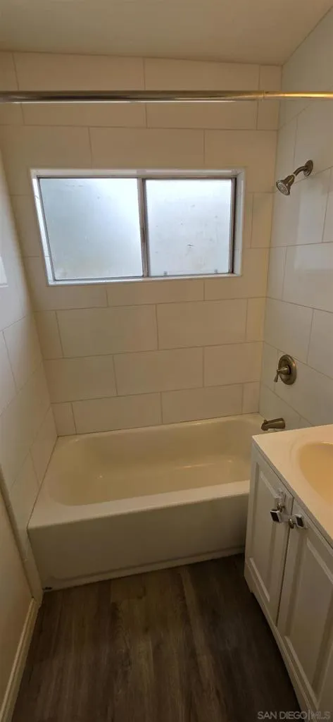 7060 Glenroy St San Diego, CA 92120