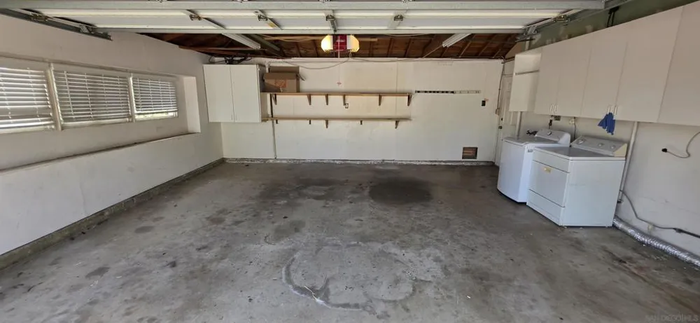 7060 Glenroy St San Diego, CA 92120