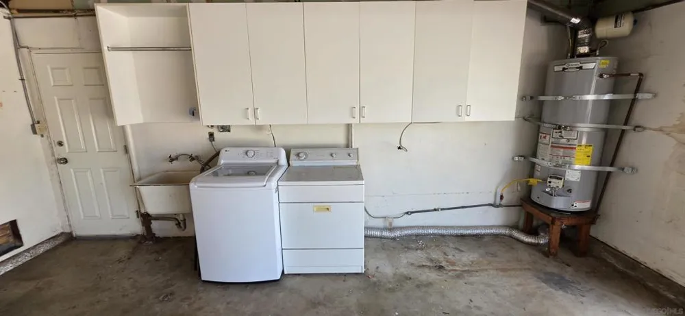 7060 Glenroy St San Diego, CA 92120