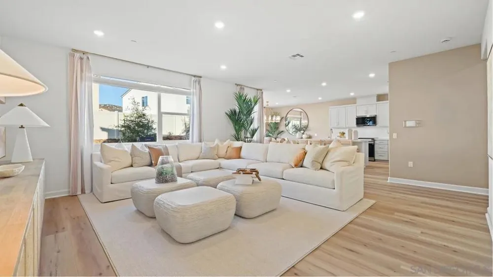 11017 Hill Meadow Court Lakeside, CA 92040
