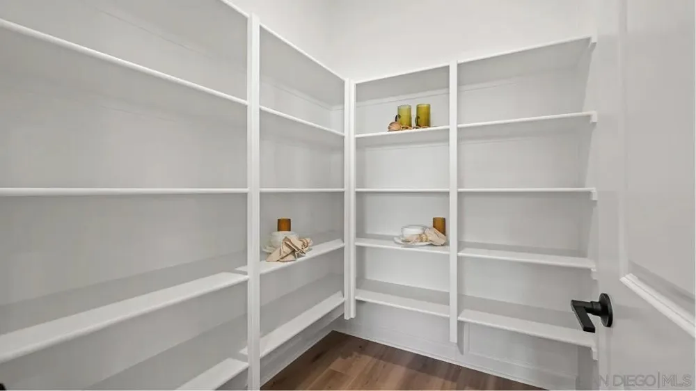 11017 Hill Meadow Court Lakeside, CA 92040