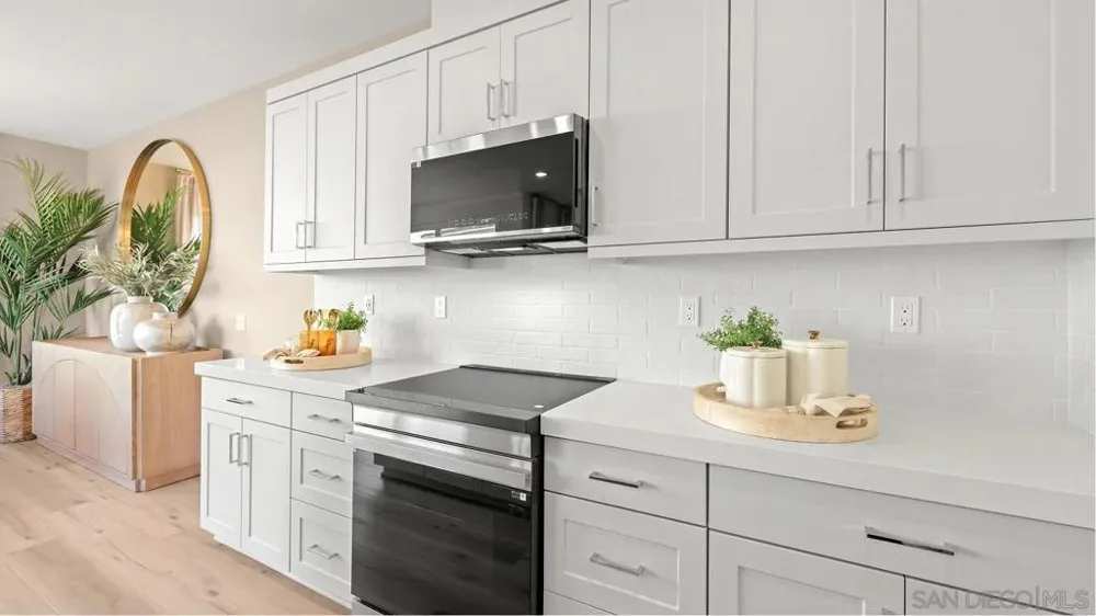 11017 Hill Meadow Court Lakeside, CA 92040