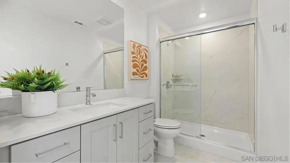 11017 Hill Meadow Court Lakeside, CA 92040