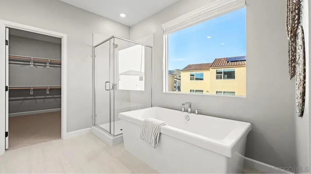 11017 Hill Meadow Court Lakeside, CA 92040